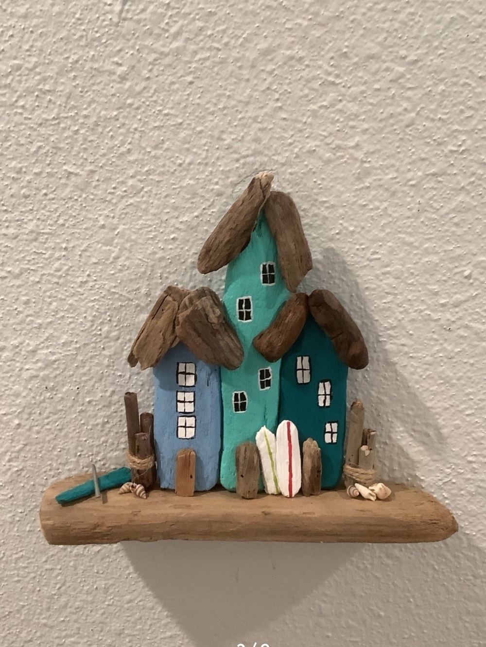 Driftwood Art,Driftwood Beach Homes w/Surfboards,Paddle Board/Kayak, Beach Decor